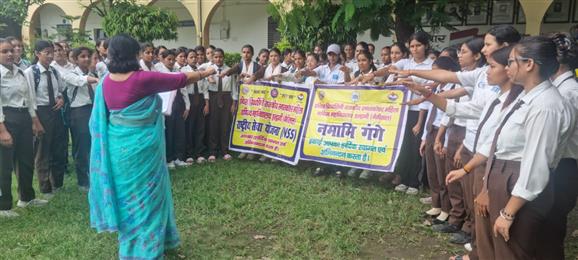 महिला महाविद्यालय हल्द्वानी में "हिमालय बचाओ अभियान" के तहत शपथ ग्रहण